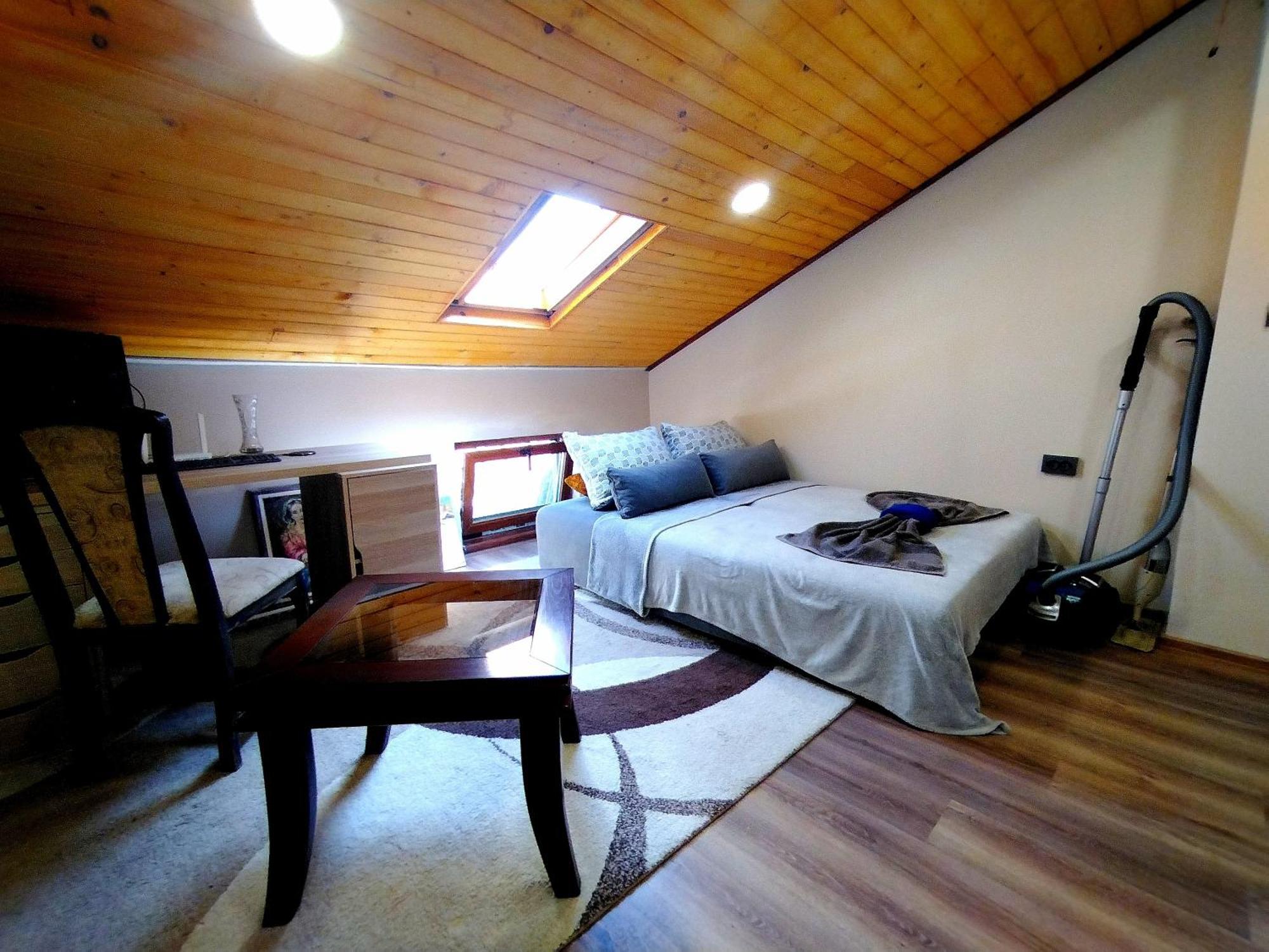 Low Budget Apartment With Breakfast Varna Luaran gambar